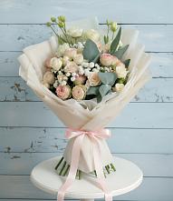 Букет цветов из:  Розы и Лизиантусы #REPLACE_PRED# Долиновке