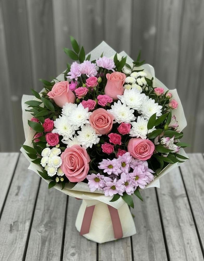 Букет цветов из: Альстромерии, Гвоздики, Розы и Хризантемы в Долиновке