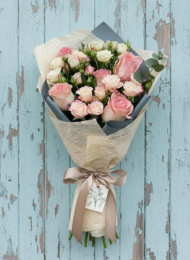 Букет цветов из: Розы в Долиновке