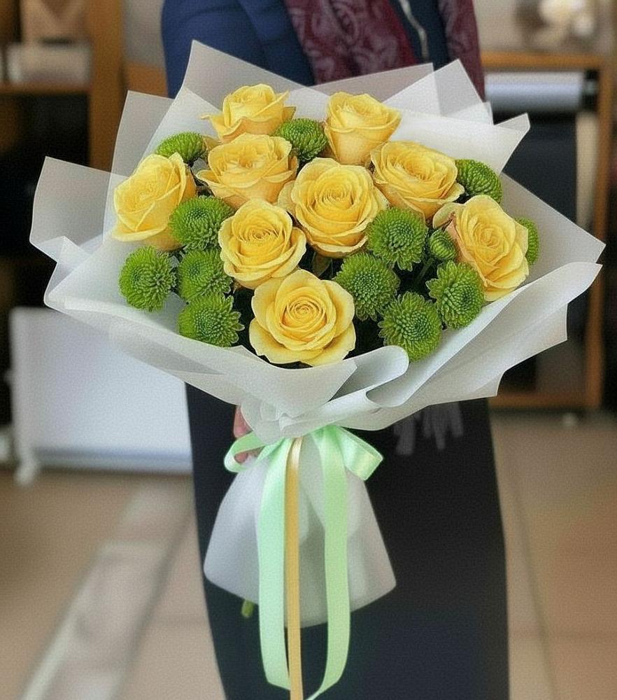 Букет цветов из: Хризантемы и Розы в Долиновке
