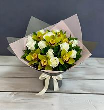 Букет цветов из:  Орхидеи и Розы в Долиновке