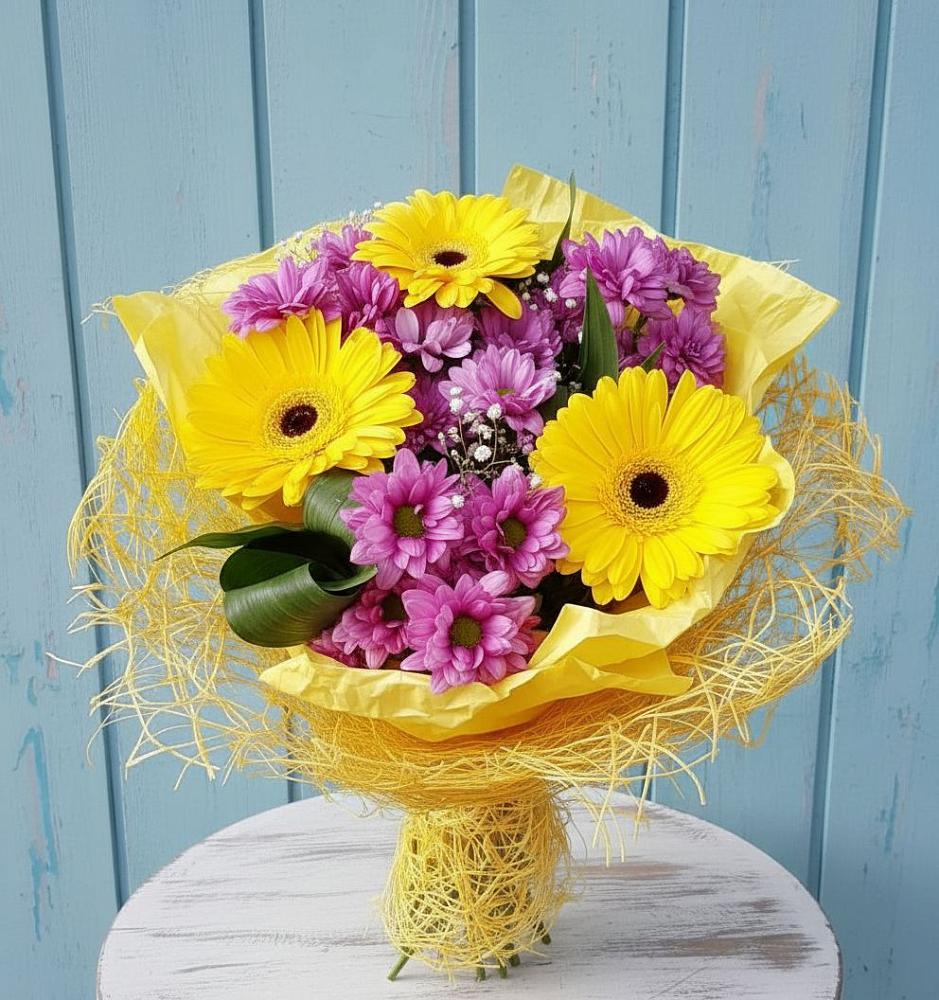 Букет цветов из: Хризантемы и Герберы в Долиновке