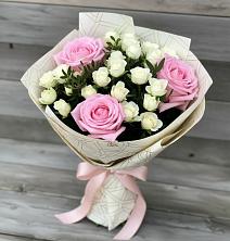 Букет цветов из:  Розы в Долиновке