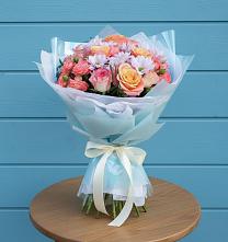 Букет цветов из:  Хризантемы и Розы в Долиновке