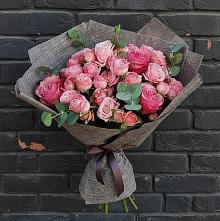 Букет цветов из:  Розы в Долиновке